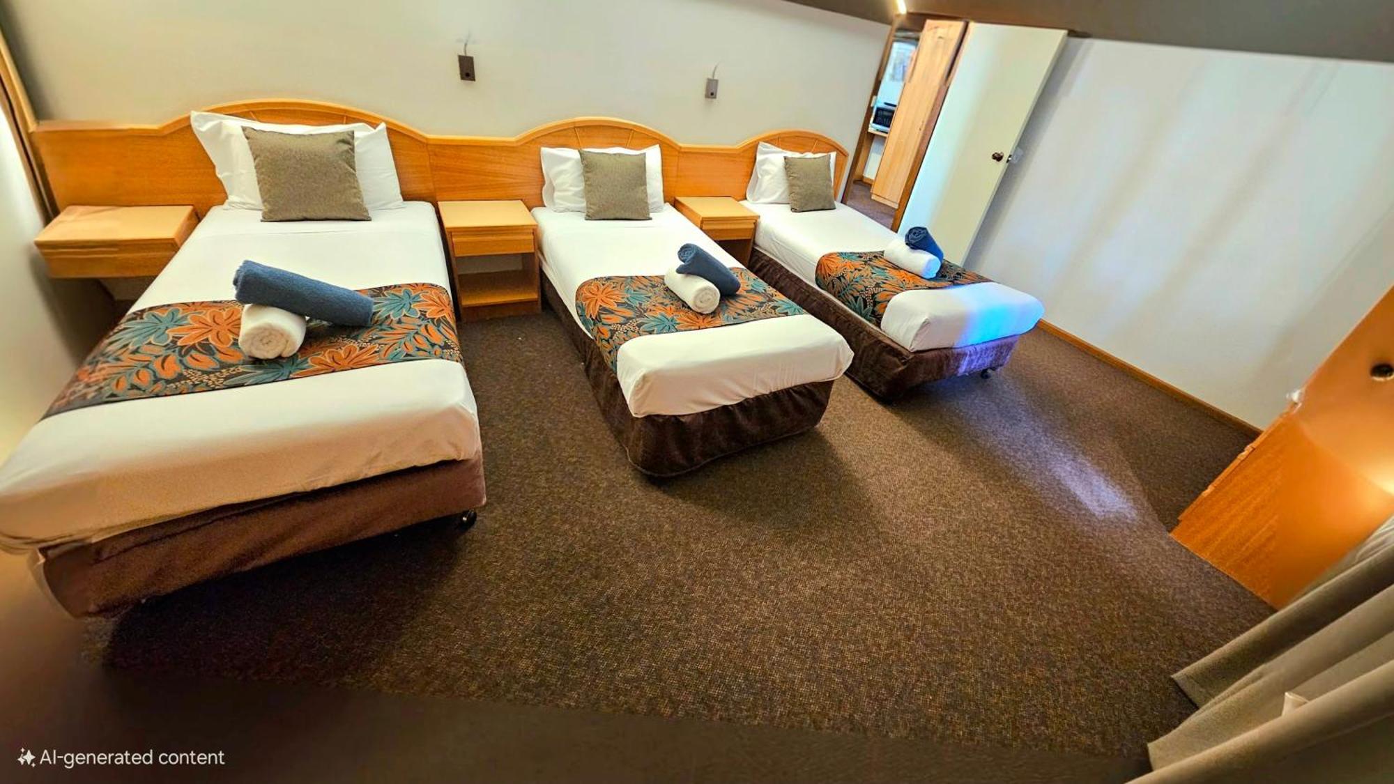 Hilltops Retreat Motor Inn Young Bagian luar foto